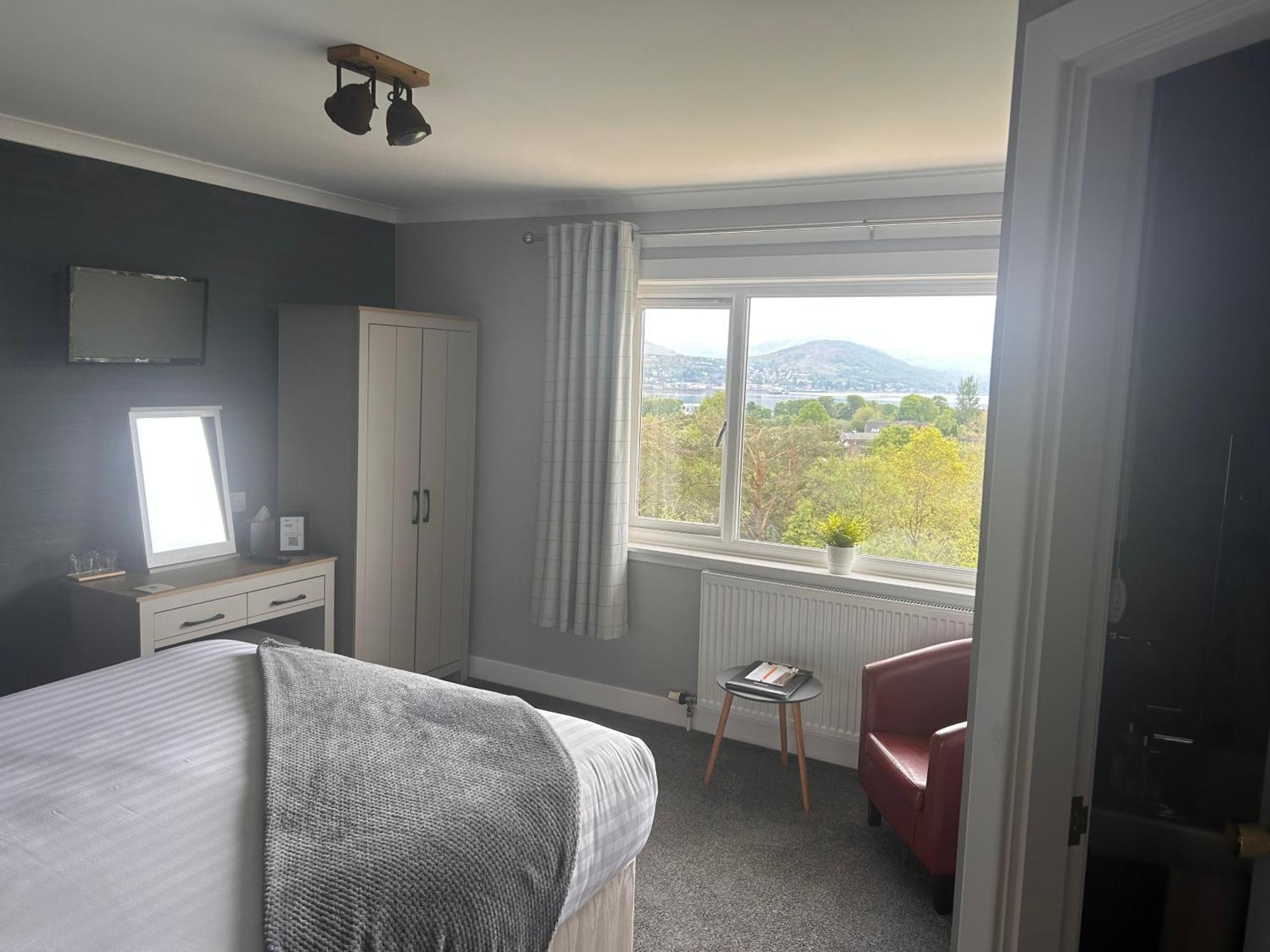 Braeburn Guesthouse 포트 윌리엄 외부 사진